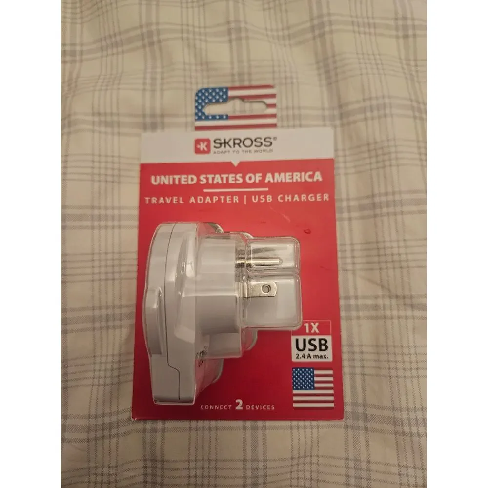 NEW Skross World to USA Travel Adapter USB Charger, White